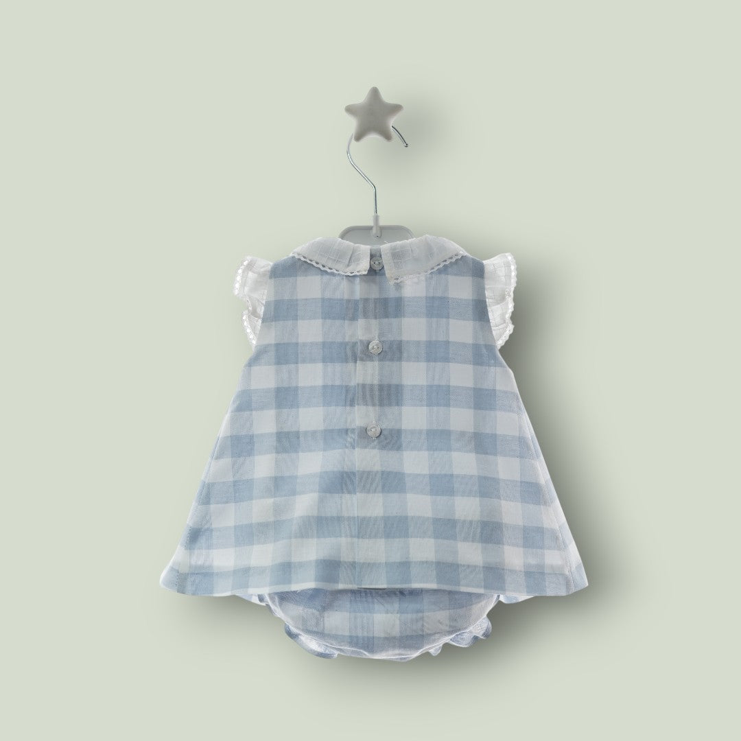 Jesusito cuadros blancos y azules