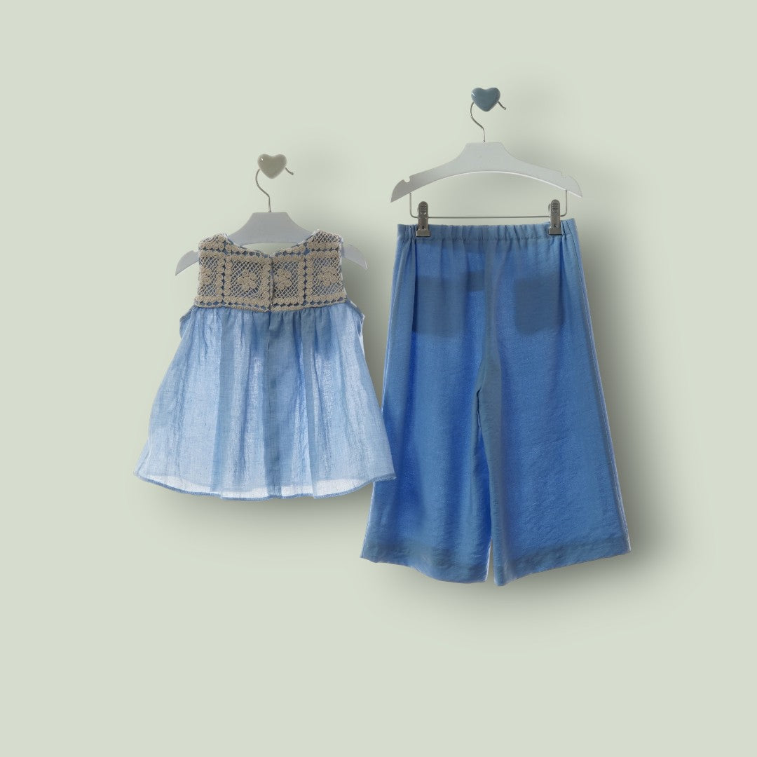 Conjunto blusa azul y pantalon ancho "Nagare"
