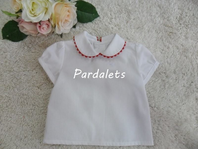 CAMISA BLANCA CUELLO BEBe PICUNELA ROJA