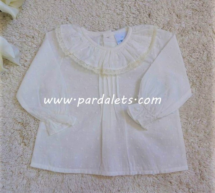Camisa beige plumeti y puntilla Paloma de la O