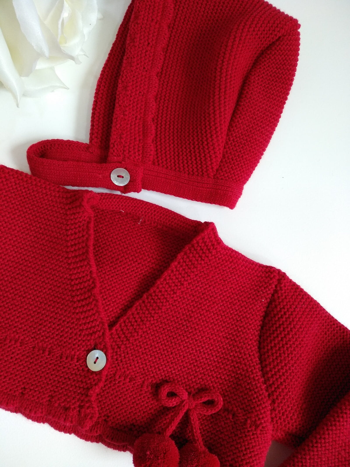 Chaqueta lana roja con capota