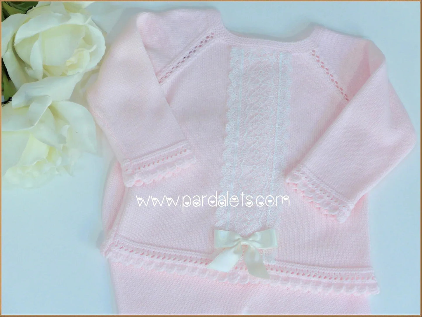 Jubon y polaina rosa con lazo y puntilla beig - PARDALETS