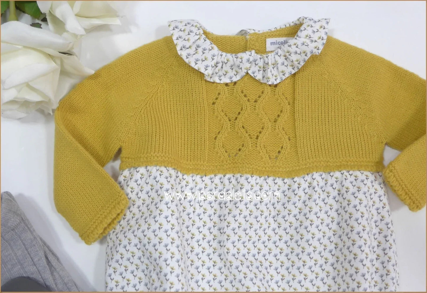 Pelele mostaza con florecitas "Peter Pan" - PARDALETS