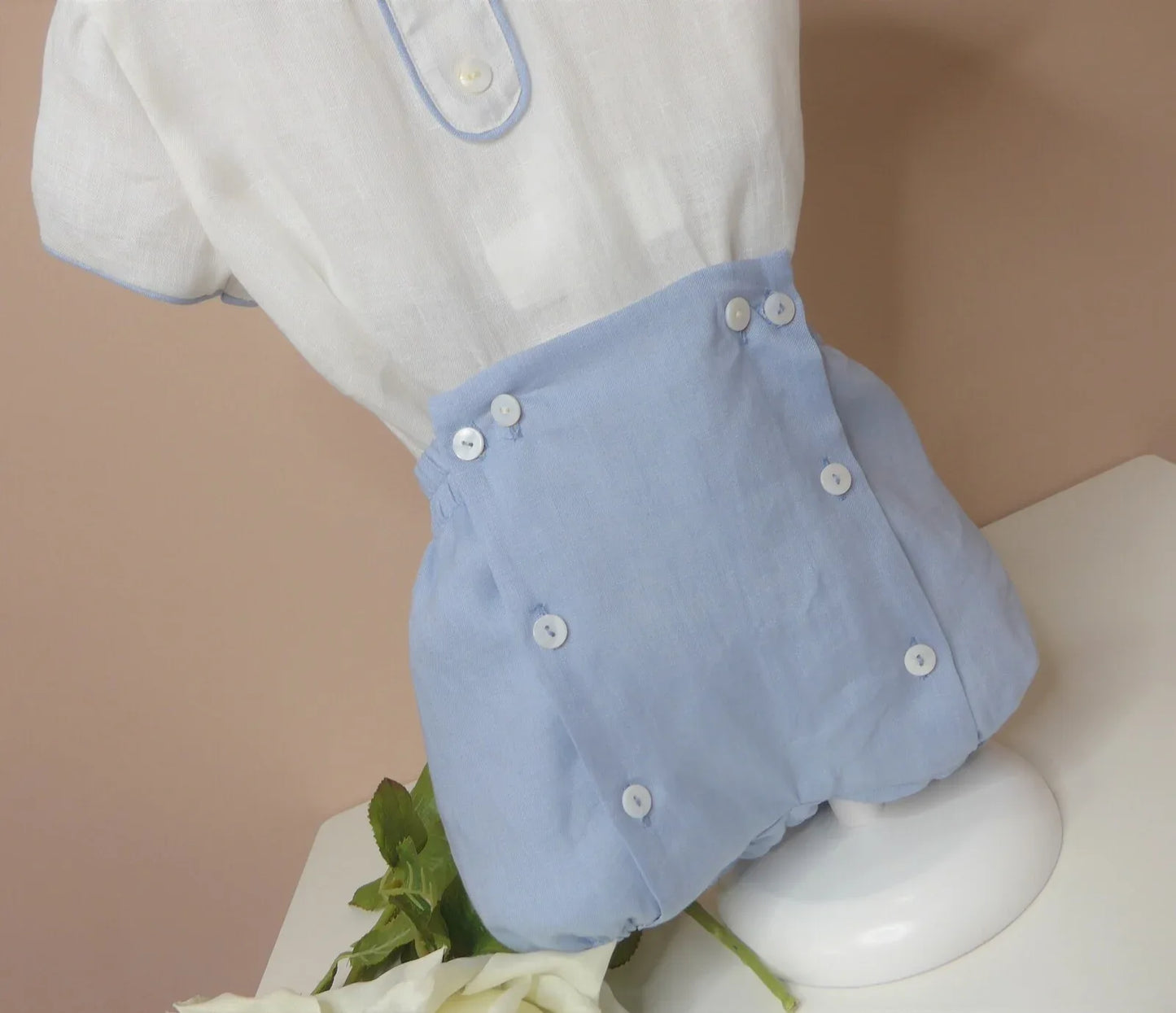 Conjunto camisa lino cuello bebe lino celeste y bombacho - PARDALETS