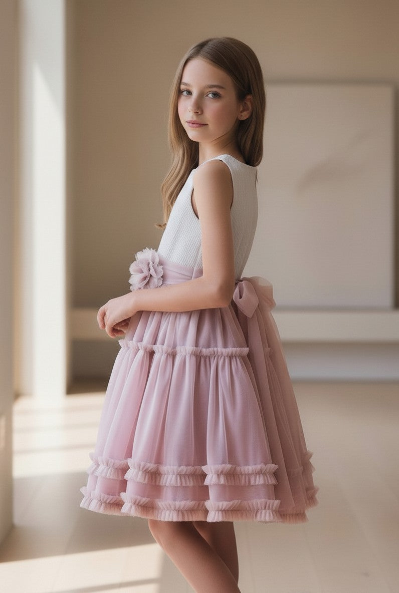 Vestido cuerpo brocado rosa y dorado con falda tul rosa