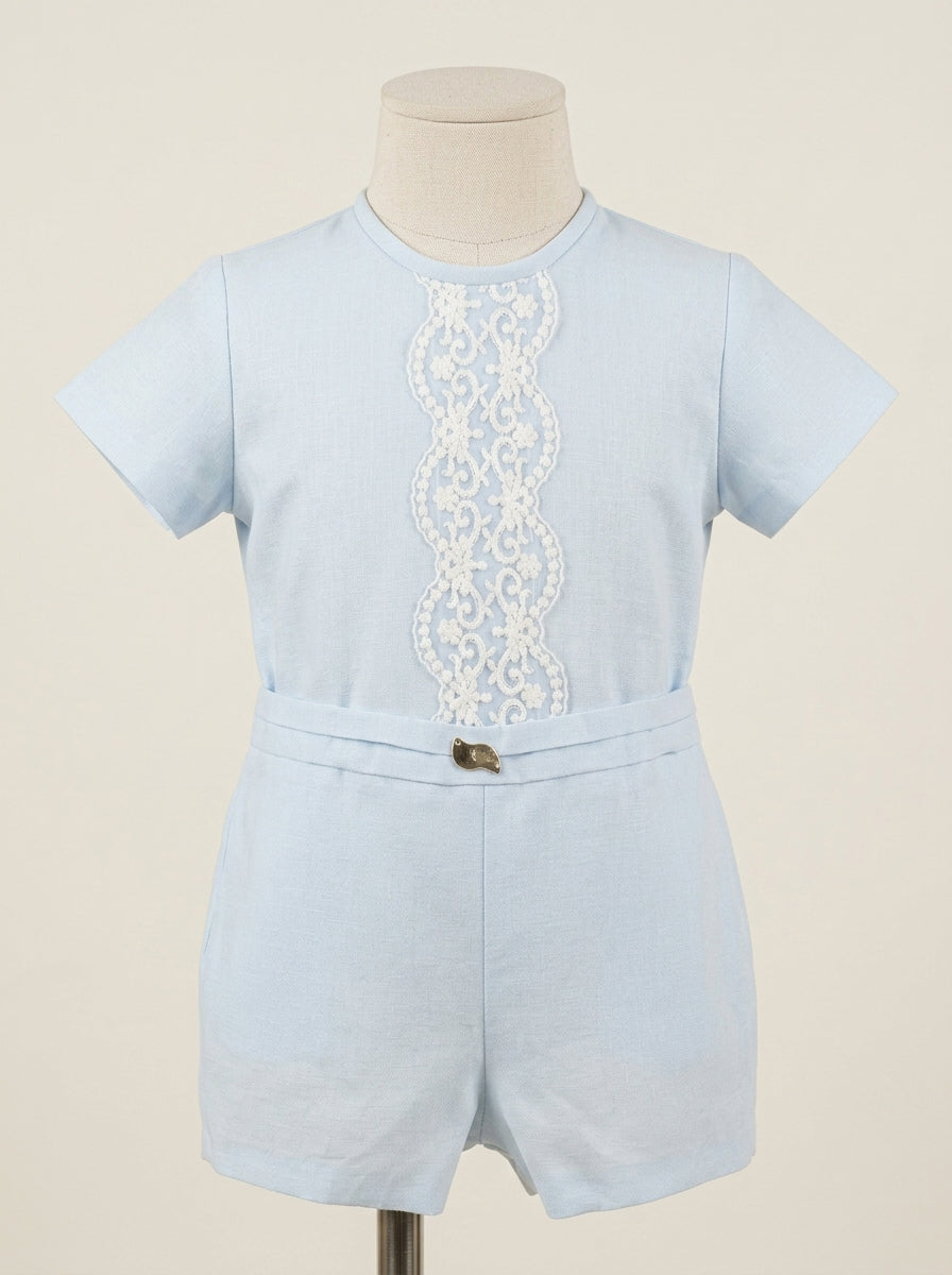 Conjunto camisa y short azul bebé con puntilla