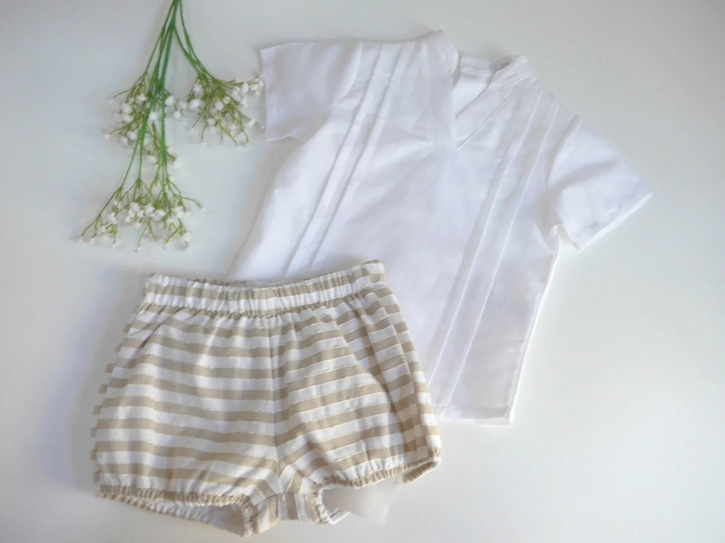 Conjunto camisa beig y bombacho de rayas - PARDALETS