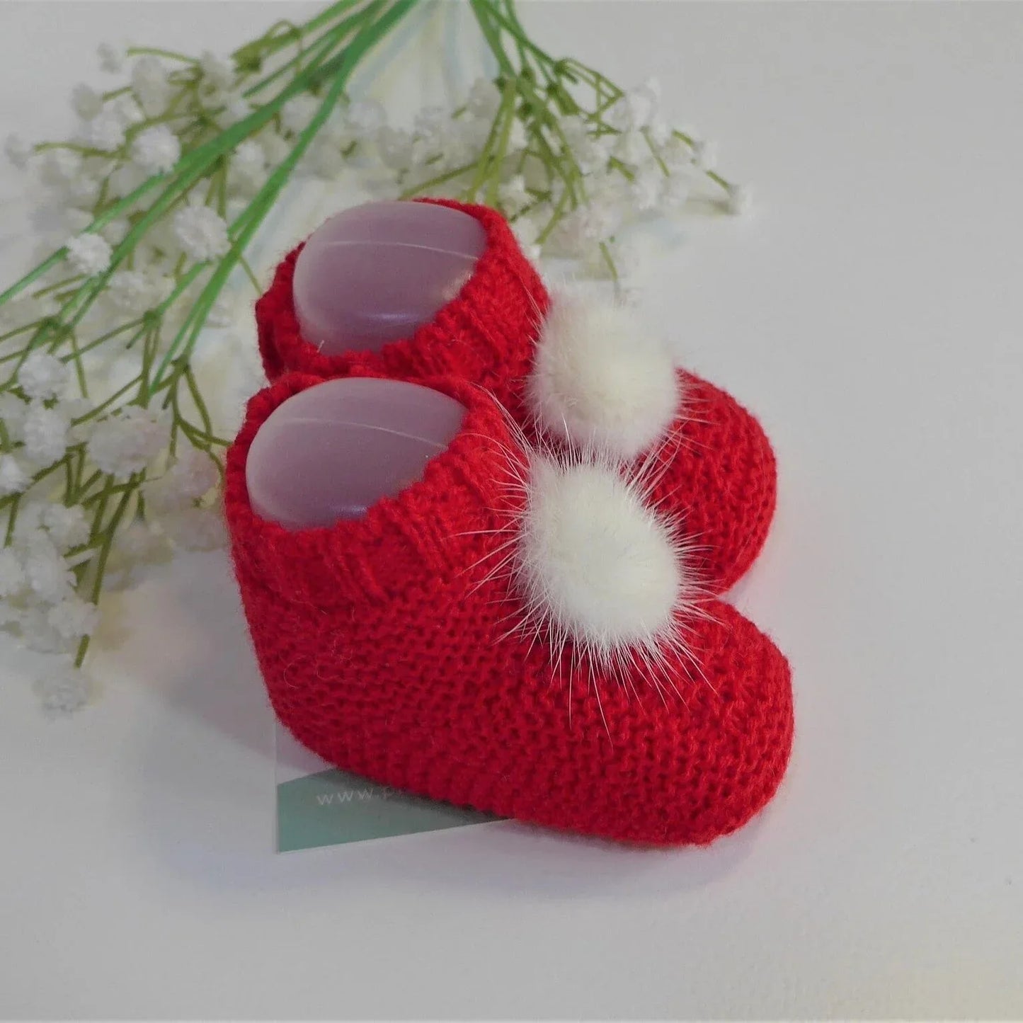 Patucos lanita roja con pompon beig - PARDALETS