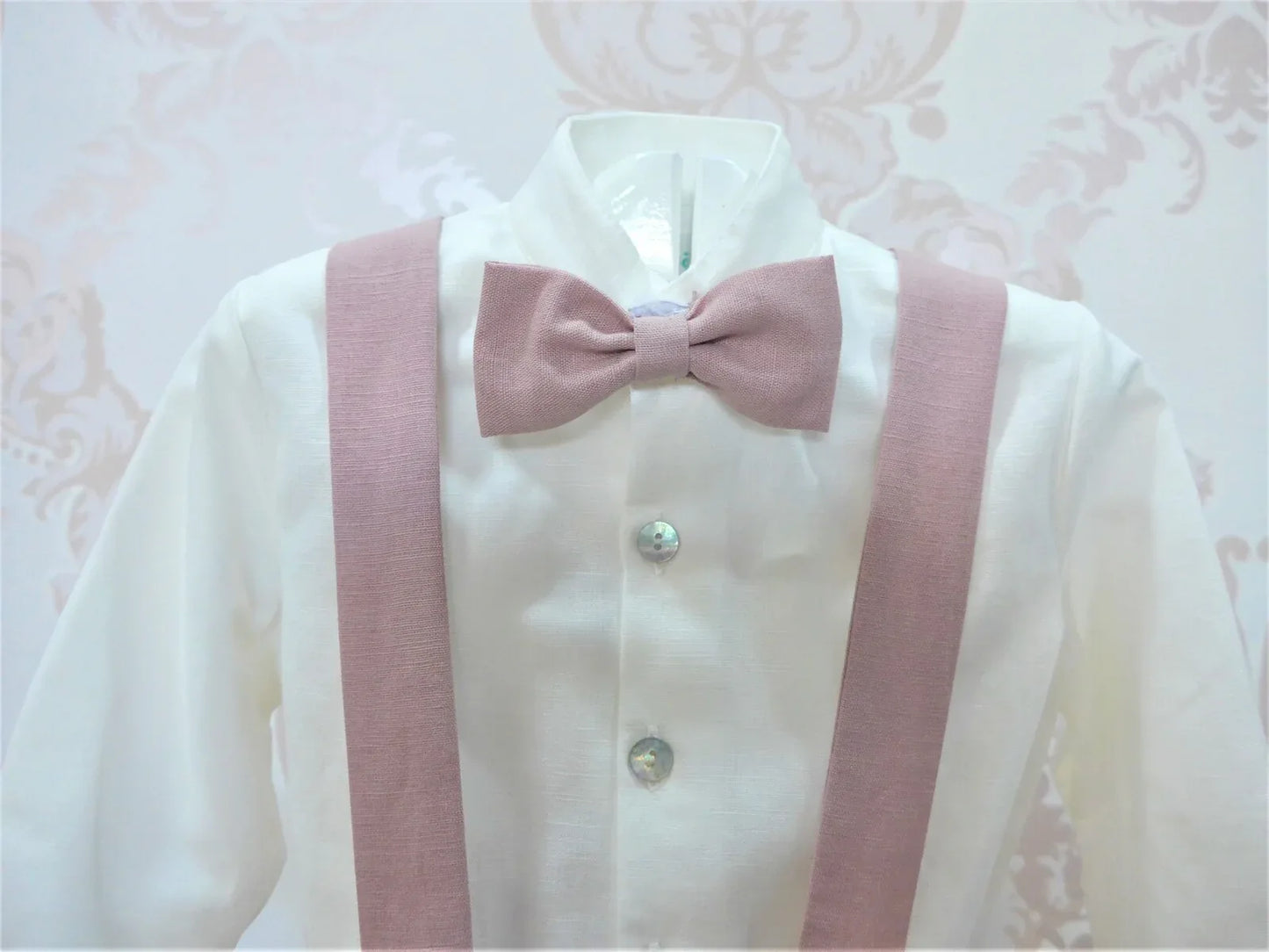 Conjunto camisa beig y short con tirantes rosa - PARDALETS