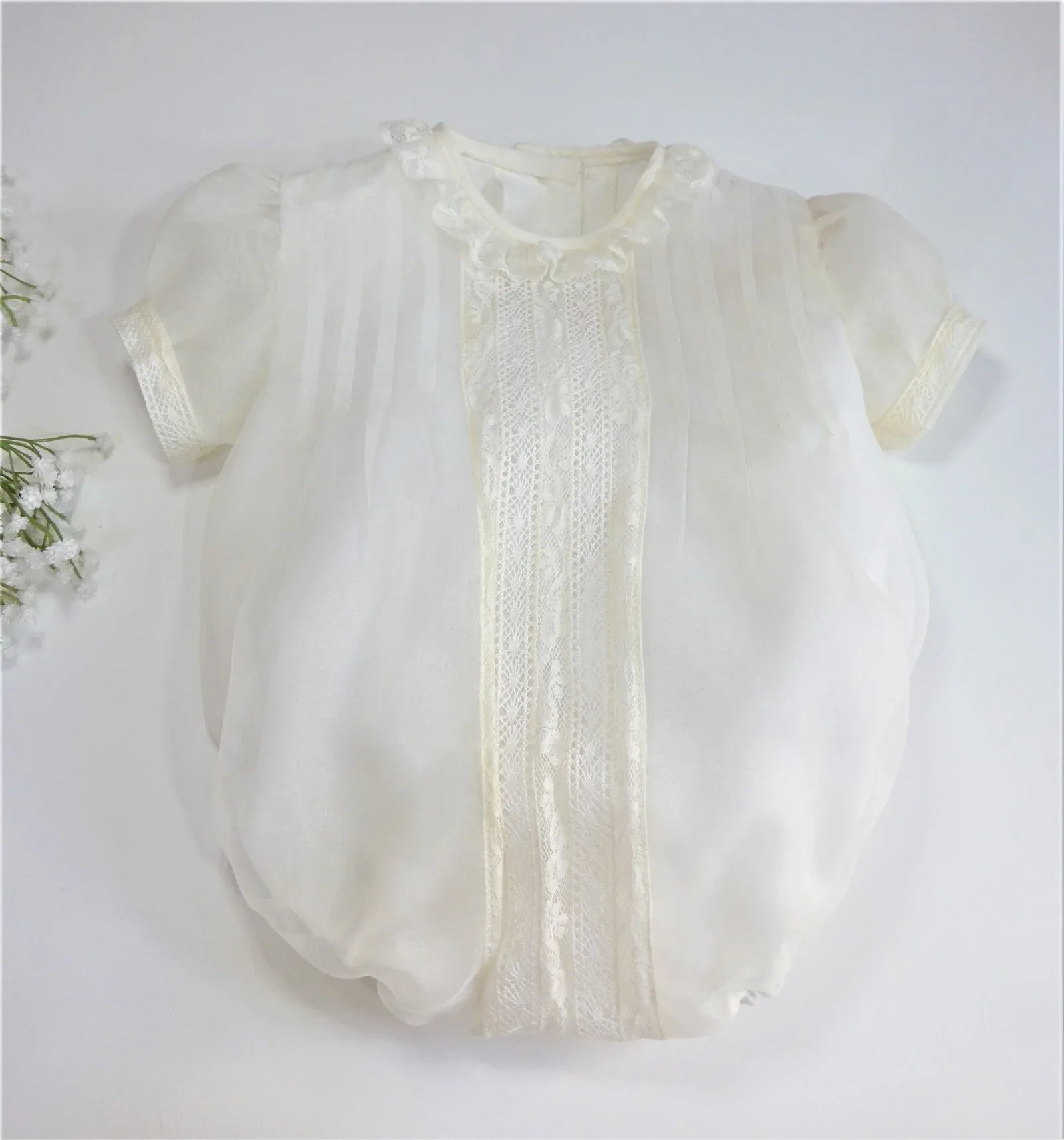 Pelele organza beig con puntilla - PARDALETS