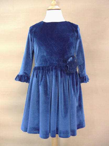 Vestido terciopelo azul marino con roseton - PARDALETS