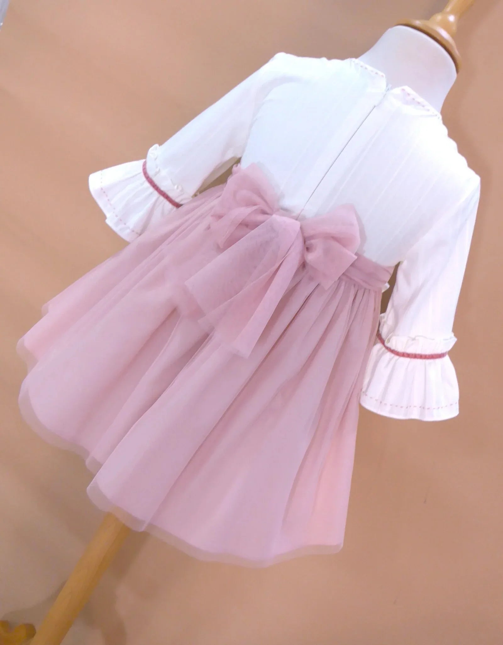 Vestido beig y falda tul rosa maquillaje "Manila" - PARDALETS