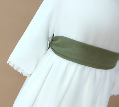 Vestido blanco con puntillas y fajin lino verde - PARDALETS