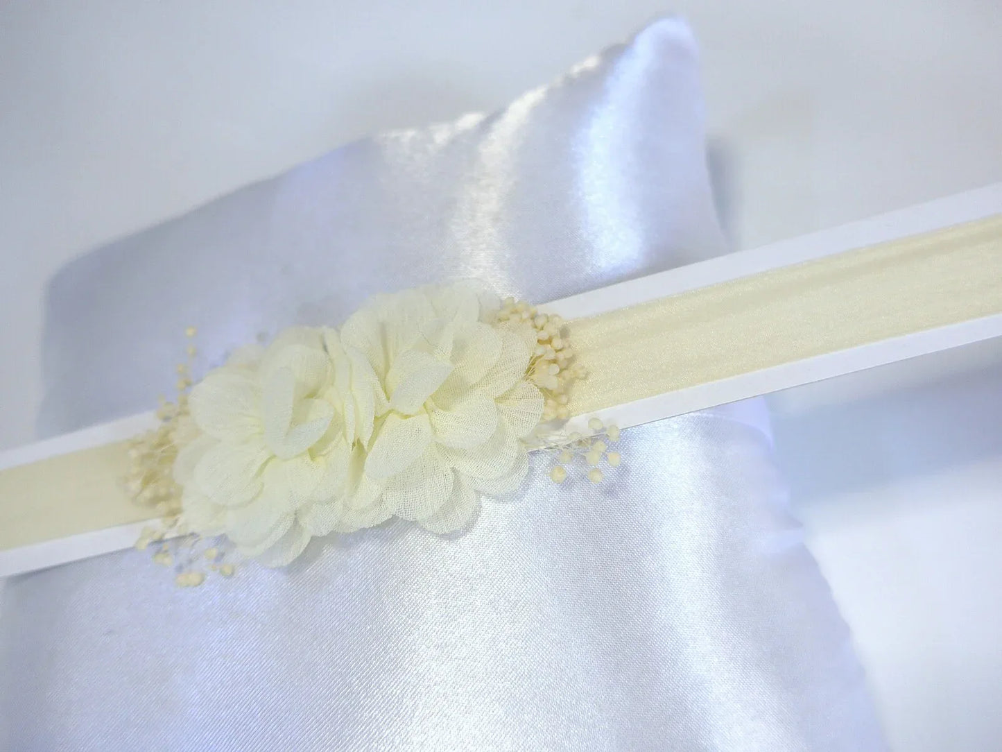 Diadema elastica 2 flores beig - PARDALETS