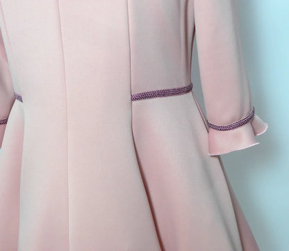 Vestido rosa empolvado con detalles morados y volante - PARDALETS