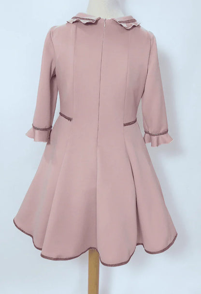 Vestido rosa empolvado con detalles morados y volante - PARDALETS