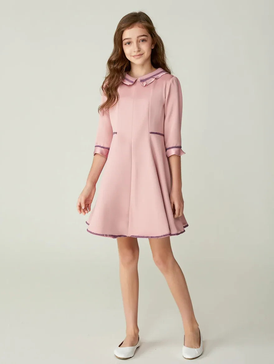 Vestido rosa empolvado con detalles morados y volante - PARDALETS