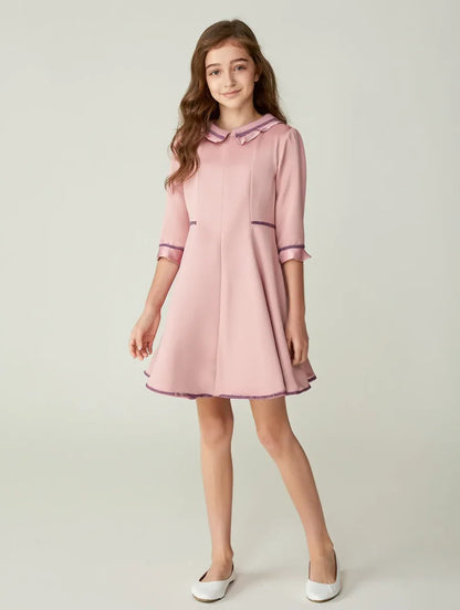 Vestido rosa empolvado con detalles morados y volante - PARDALETS