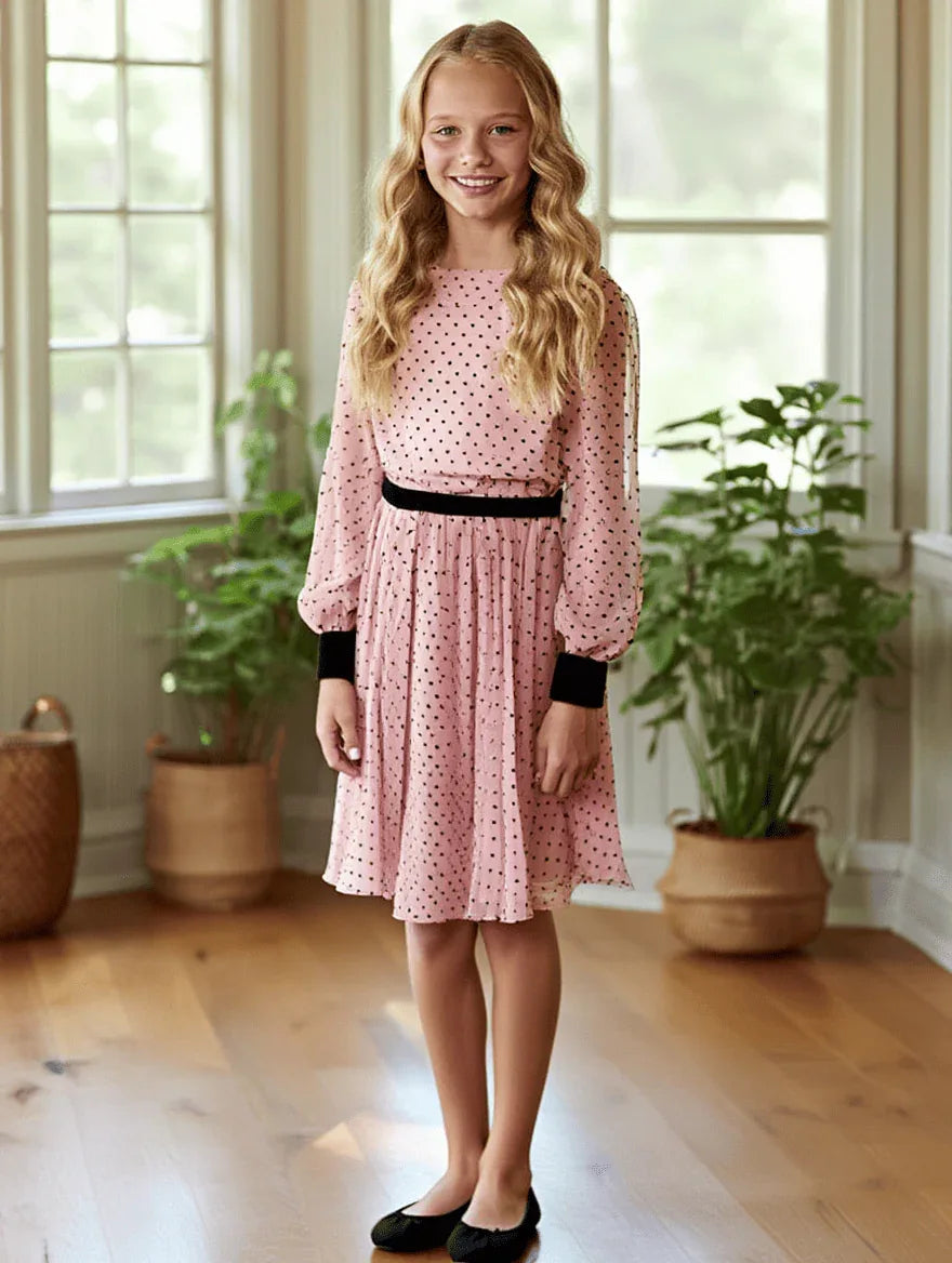 Vestido rosa con topitos negros y terciopelo negro - PARDALETS