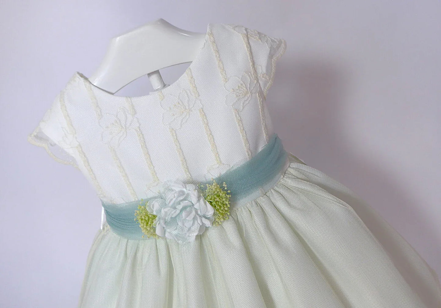 Vestido beig y verde bordado - PARDALETS