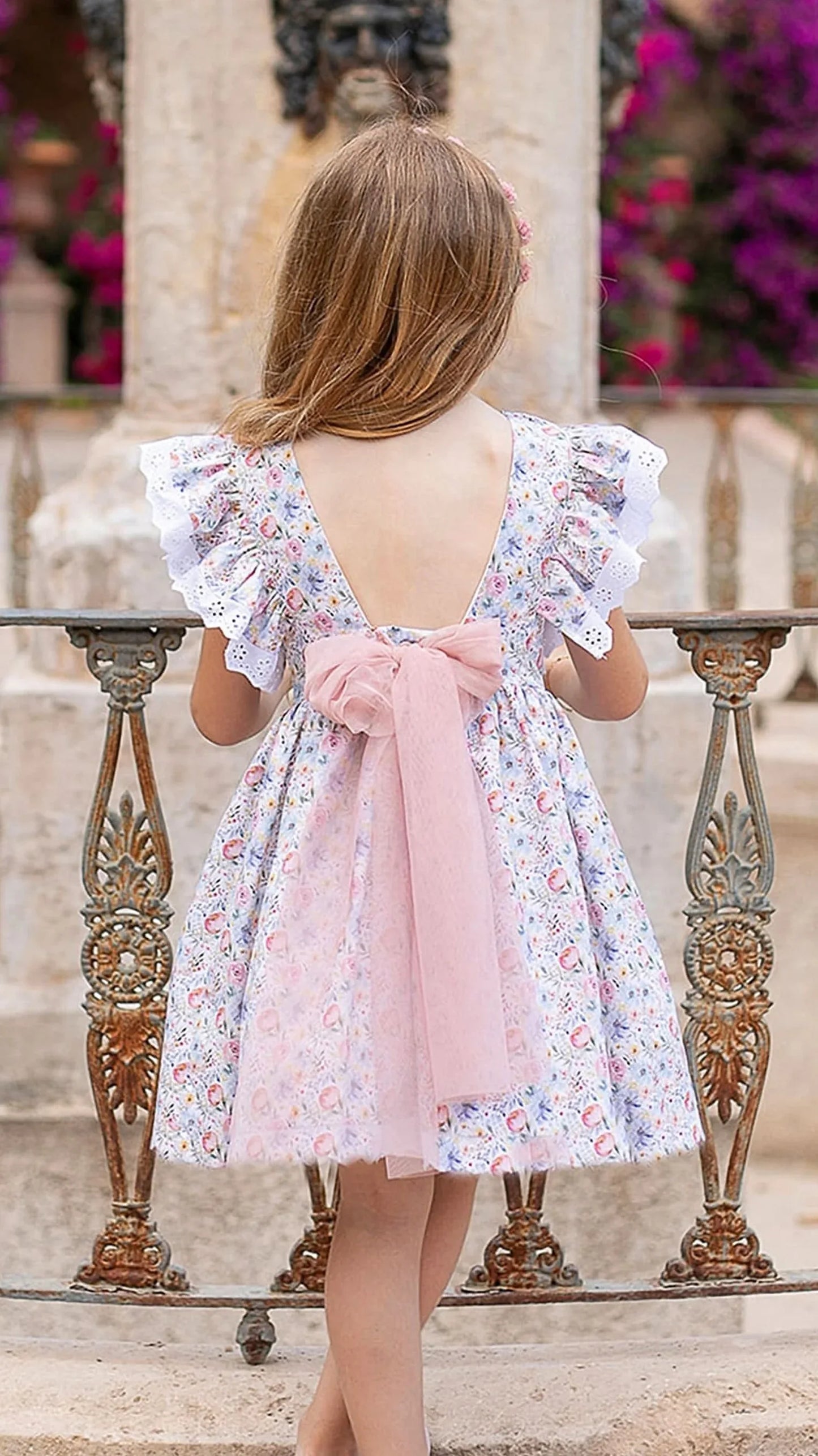 Vestido flores maquillaje - PARDALETS