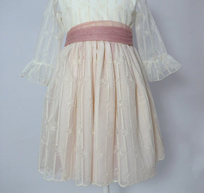 Vestido bordado manga francesa y rosa empolvado - PARDALETS