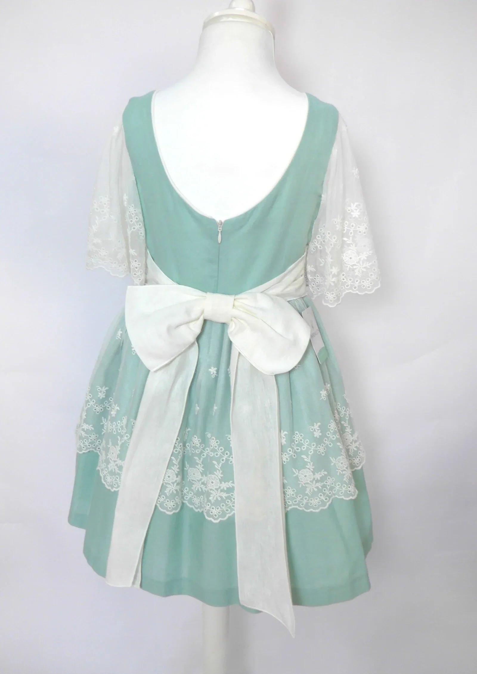 Vestido lino verde agua y tul bordado - PARDALETS