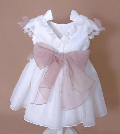 Vestido blanco organza rayada m/corta fajin rosa - PARDALETS