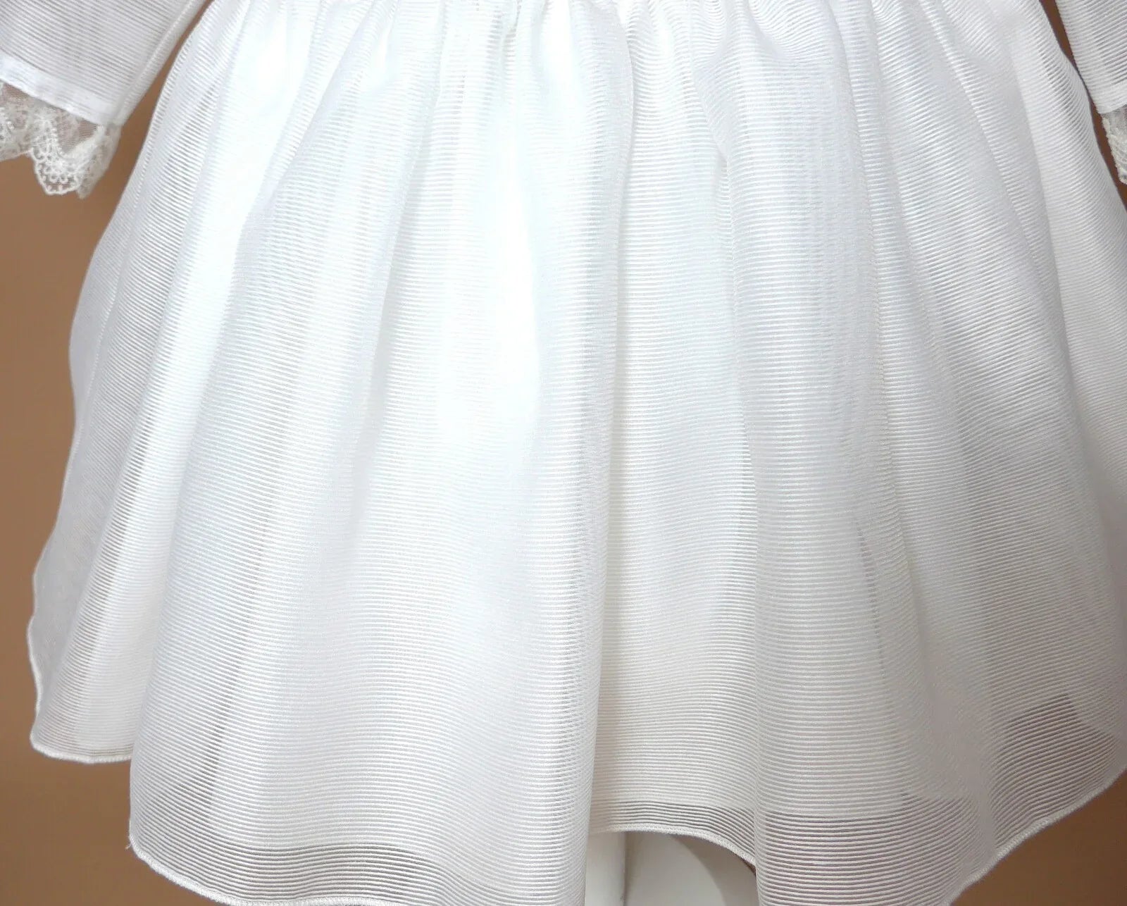 Vestido blanco organza rayada M/F fajín rosa - PARDALETS