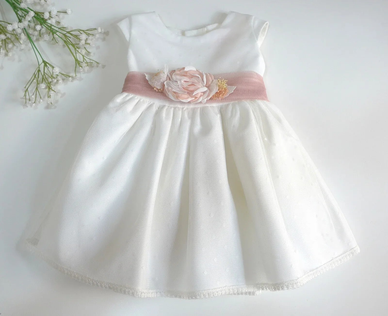 Vestido tul de plumeti con fajin rosa - PARDALETS
