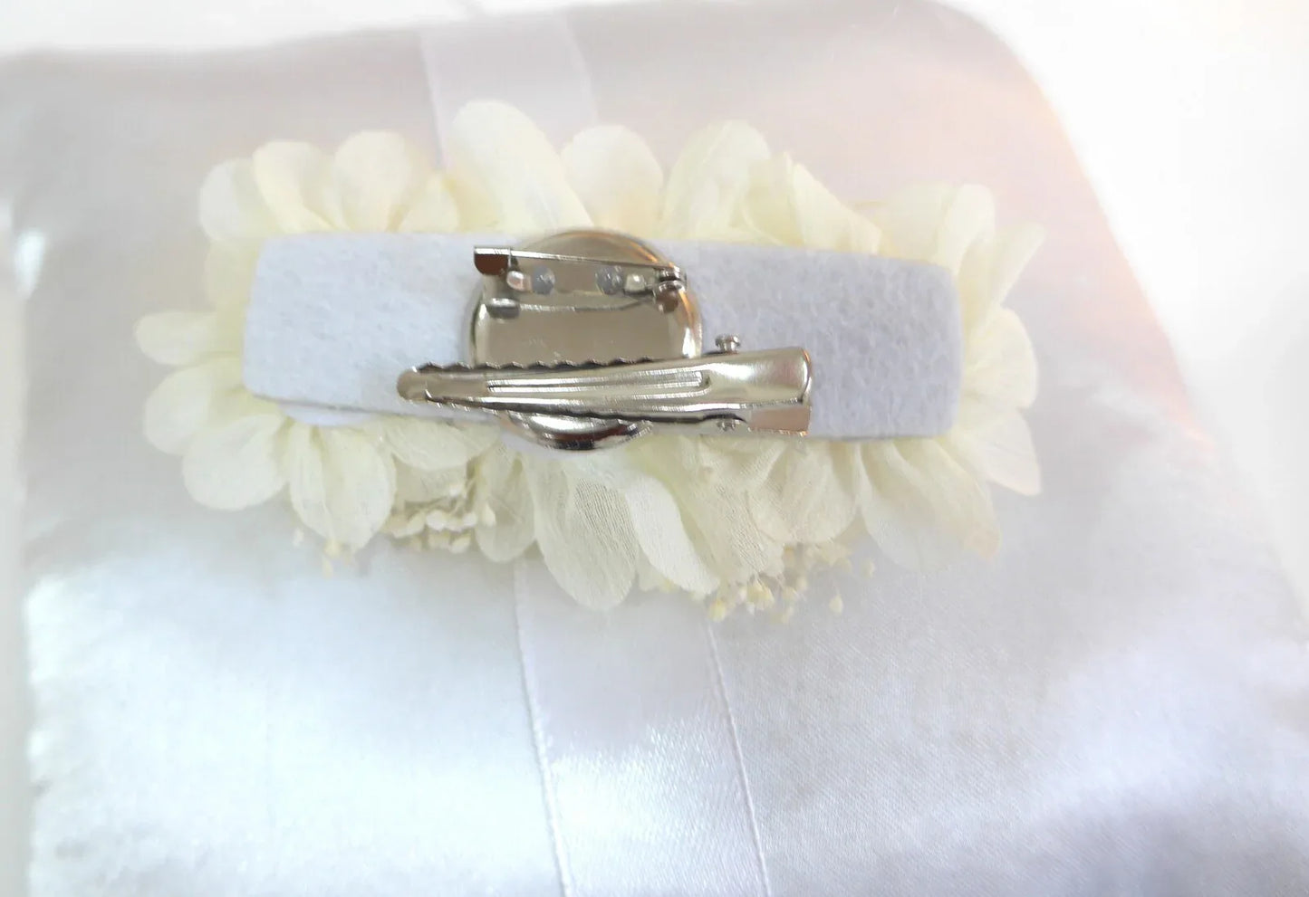 Tocado/broche beig - PARDALETS
