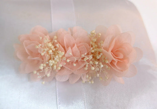 Tocado/broche flores salmon - PARDALETS