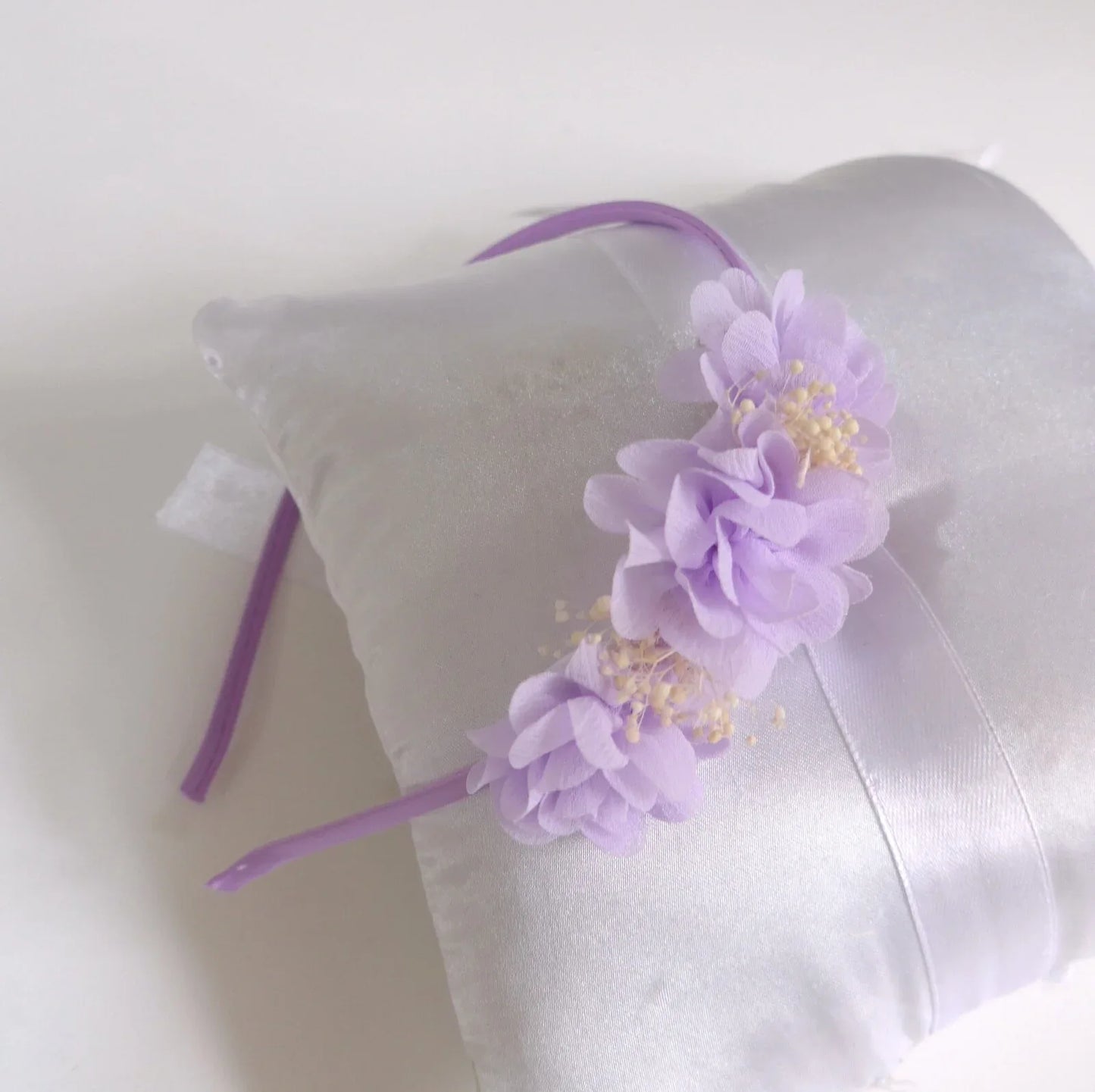 Diadema con 3 flores malva - PARDALETS