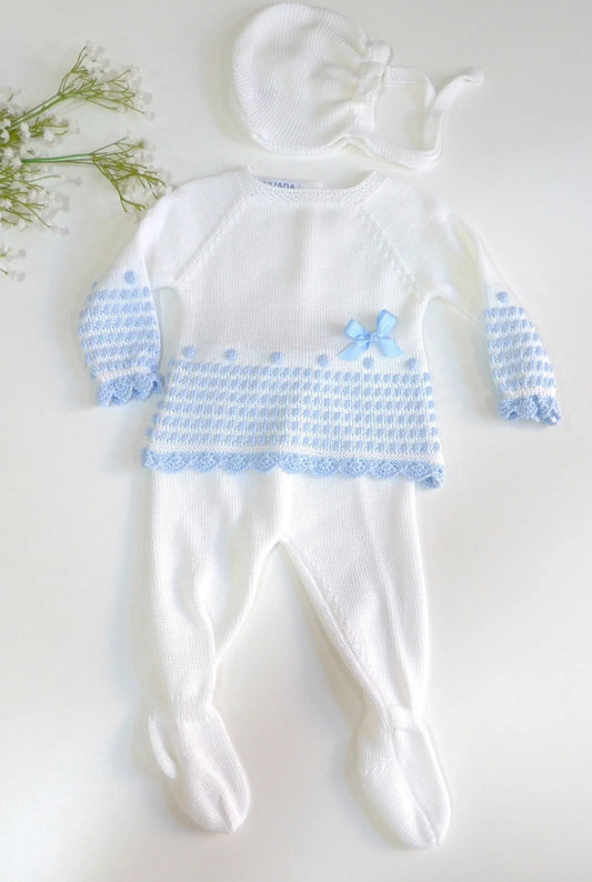 Jubon y polaina blanco con detalles azules y capota - PARDALETS