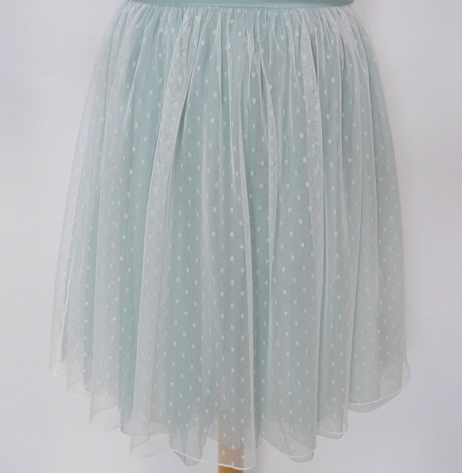 Vestido tul verde empolvado con manguita volante - PARDALETS