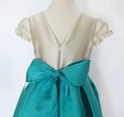 Vestido mikado arena y verde - PARDALETS