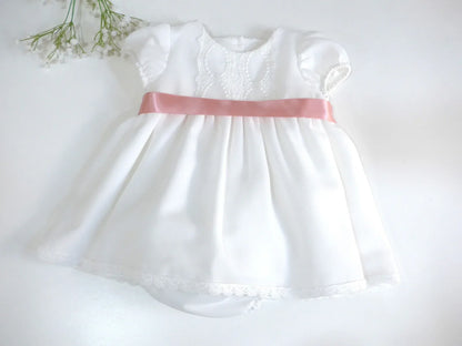 Jesusito blanco con fajin rosa maquillaje - PARDALETS