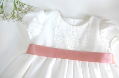 Jesusito blanco con fajin rosa maquillaje - PARDALETS