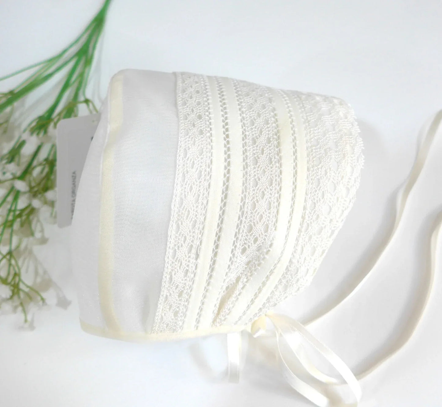 Capota organza beig con puntillas - PARDALETS