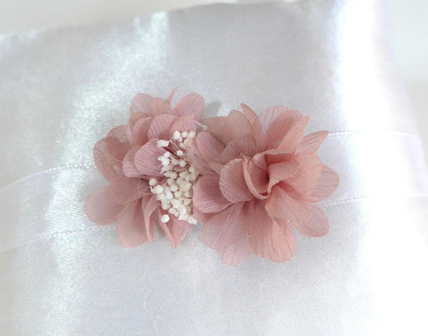 Tocado/broche pequeño flores rosas - PARDALETS