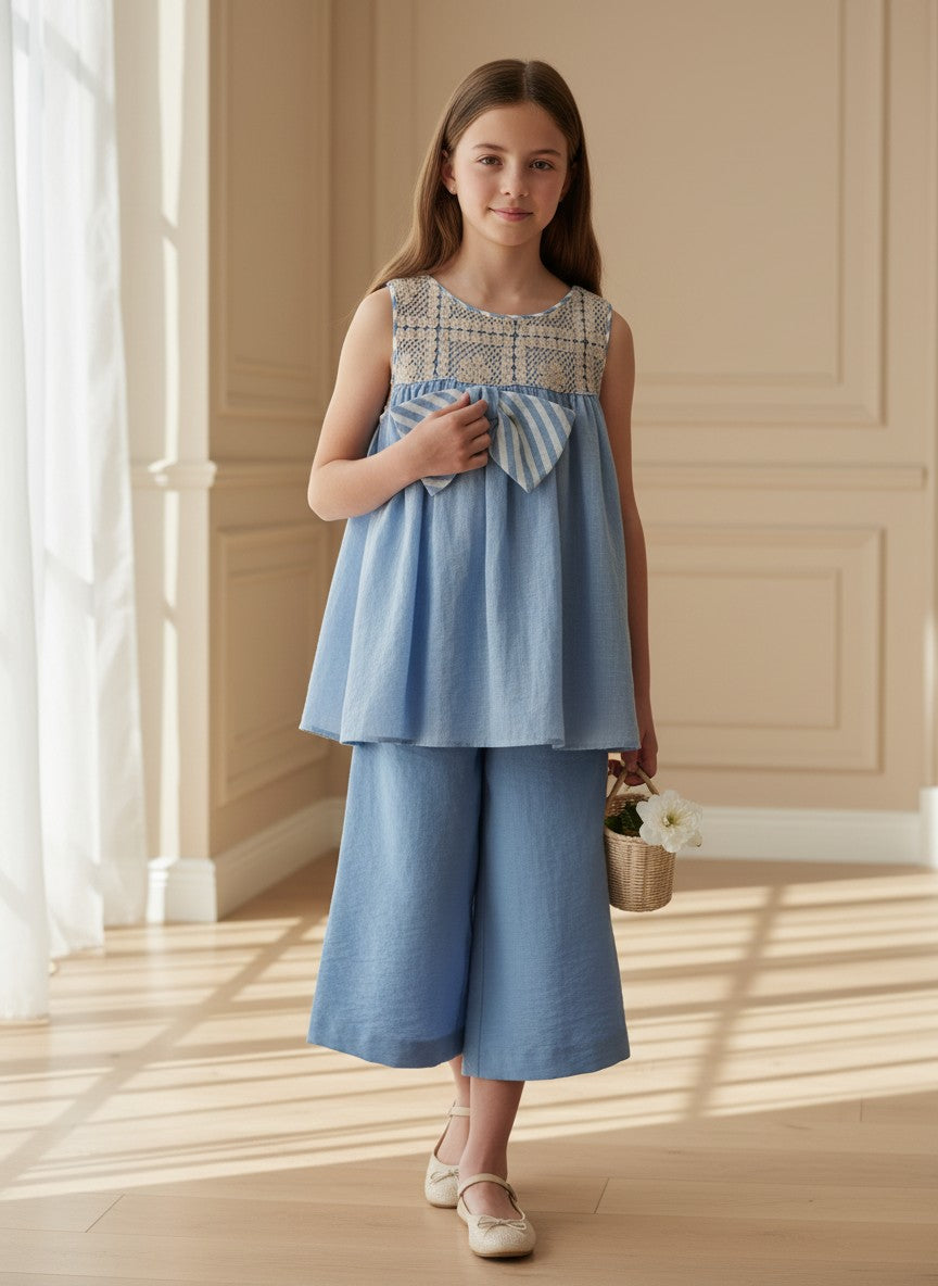 Conjunto blusa azul y pantalon ancho "Nagare"