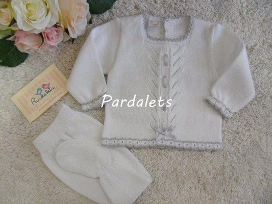 Jubon y polaina blanco con pasacintas gris - PARDALETS