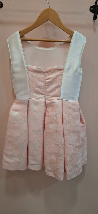Vestido brocado salmon y mikado blanco roto