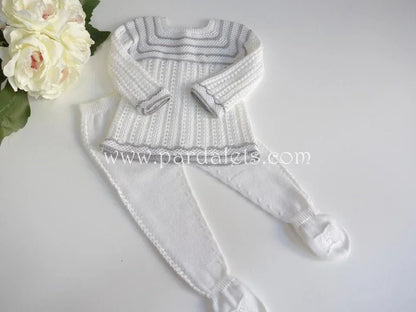 Jubon calado blanco y gris con polaina blanca Paz Rodriguez - PARDALETS