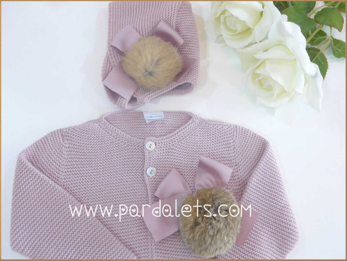 Chaqueta rosa empolvado  y capota