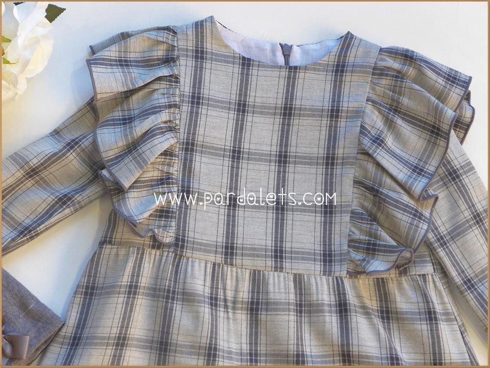 Vestido gris con volantes - PARDALETS