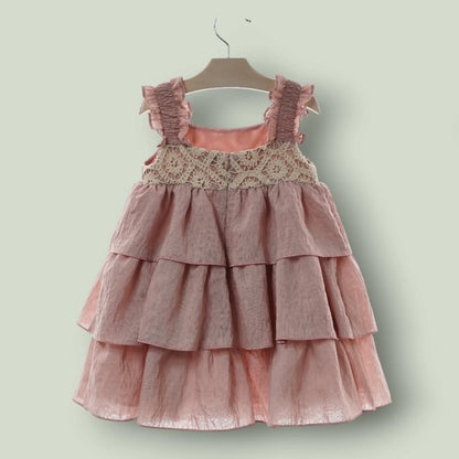 Vestido volantes rosa empolvado cuerpo crocret "Porcelana"