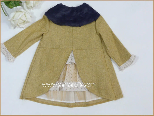 Vestido mostaza volantes tul y cuello marino - PARDALETS