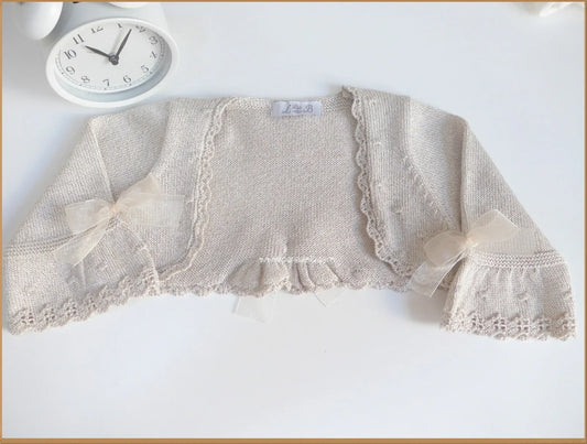 Bolero tostado con lazitos de tul y lurex - PARDALETS