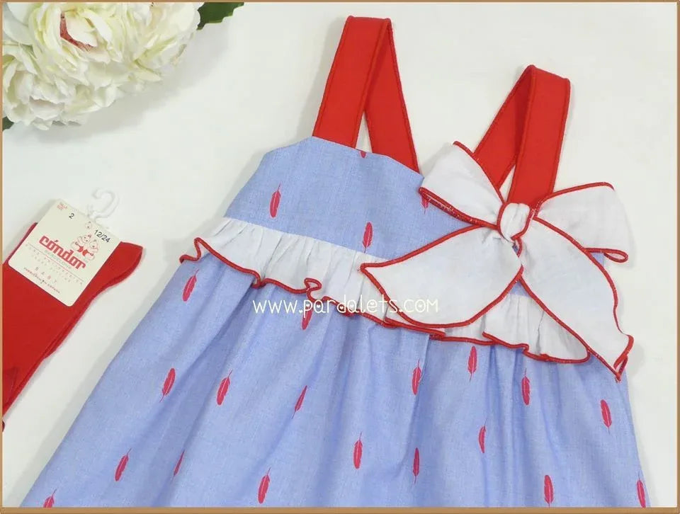 Vestido azul con plumas rojas y tirantes rojos - PARDALETS